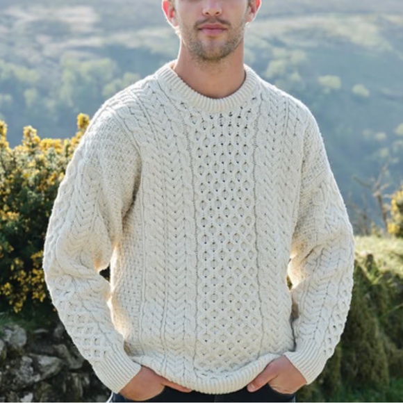 Irish Store merino wool Aran sweater cable knit fisherman size M - Picture 7 of 7